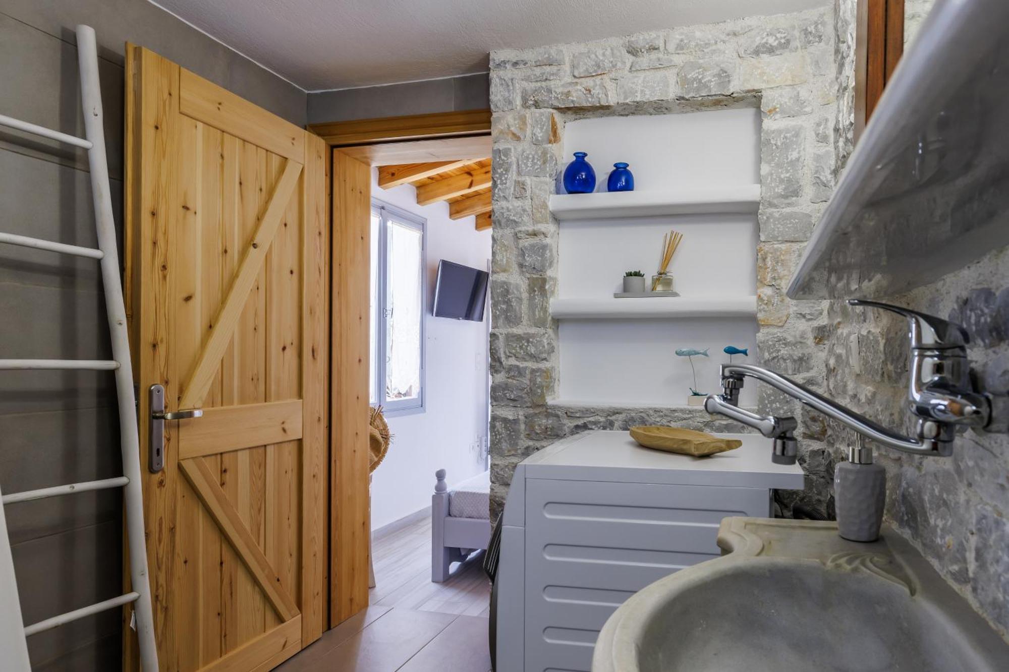 Amaranthos Village Home Скопелос Экстерьер фото